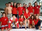 Team in der Schwimmhalle